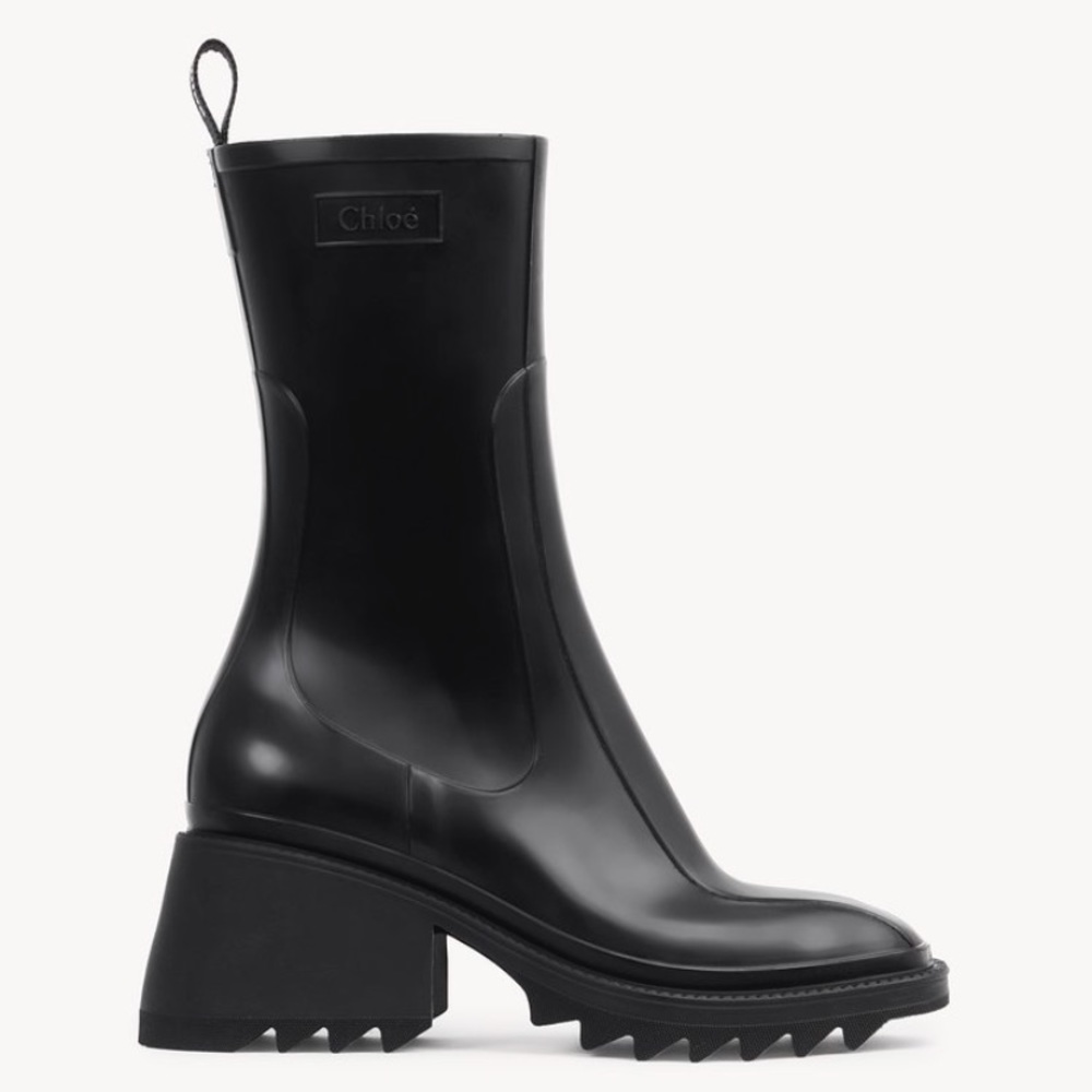 [SOLD] Chloe Rain Boot